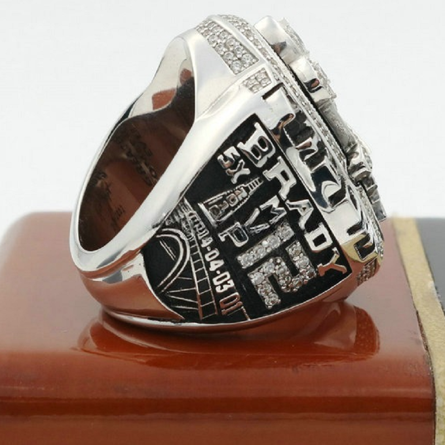 2016 Super Bowl LI New England Patriots Championship Ring