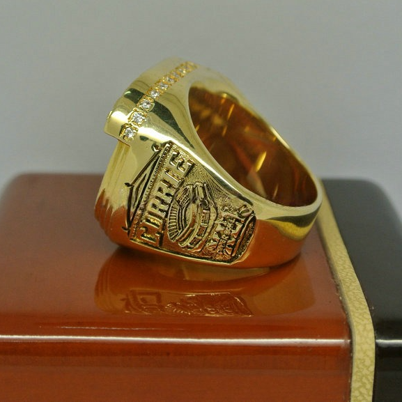 2006 Chicago Bears National Football Championship Ring