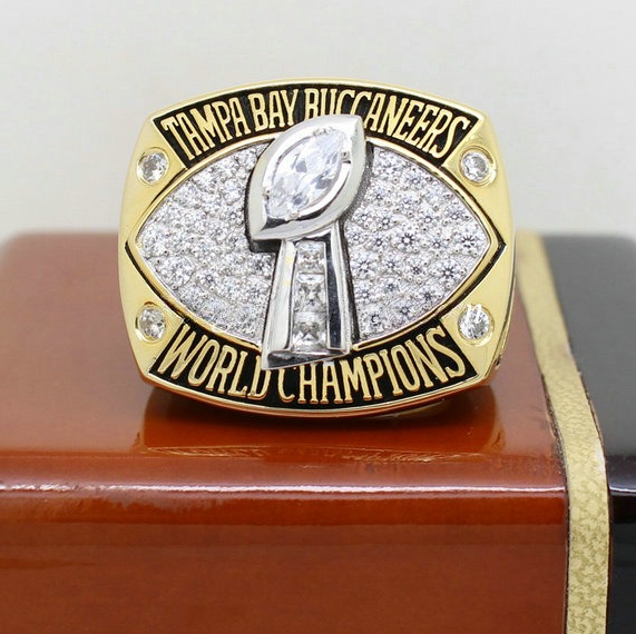 2002 Super Bowl XXXVII Tampa Bay Buccaneers Championship Ring