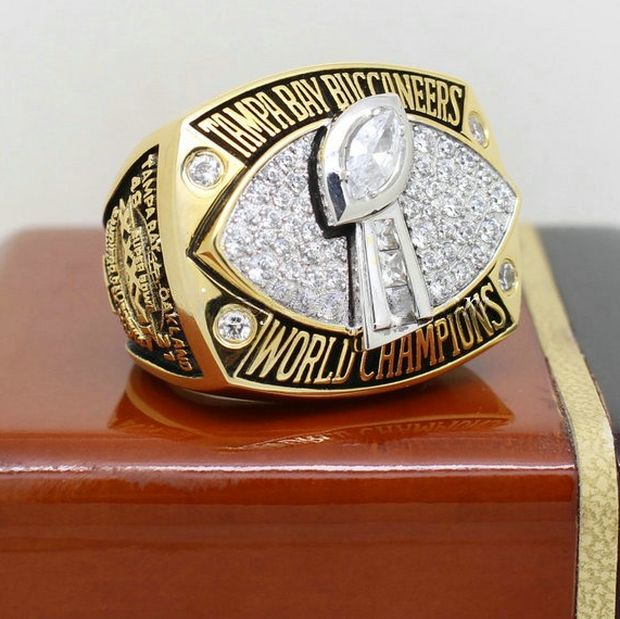 2002 Super Bowl XXXVII Tampa Bay Buccaneers Championship Ring