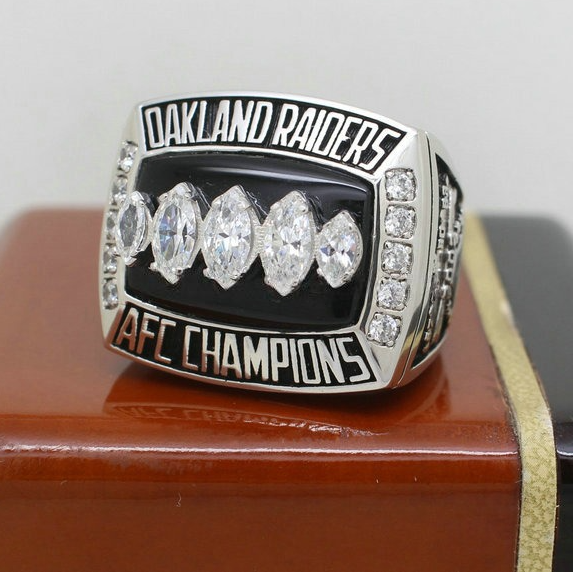 1992002 Oakland Raiders American Football Championship Ring