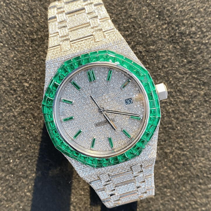 High Quality Lab Grown Green Baguette Bezel VVS Cuban watch AP 1030 iced out bused down hip hop watch personalized luxury