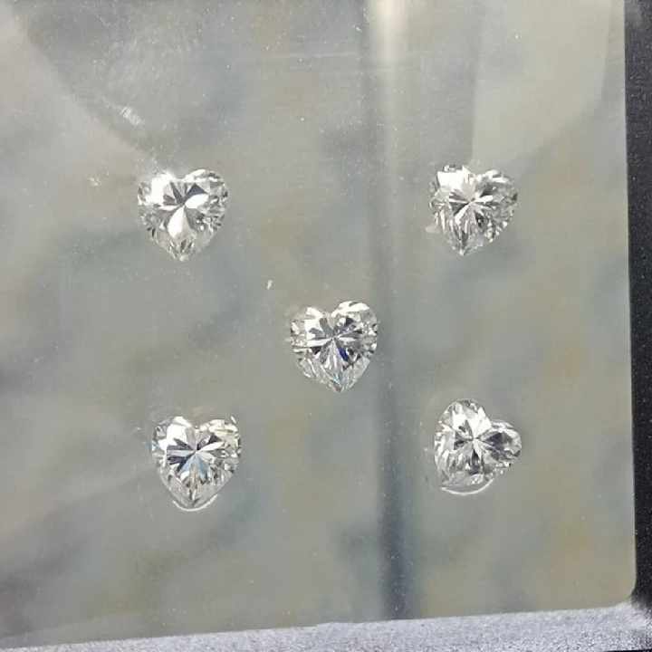 High Quality white diamond 100% LAB diamond EF VVS Heart shape loose diamond stone price per carat for jewelry