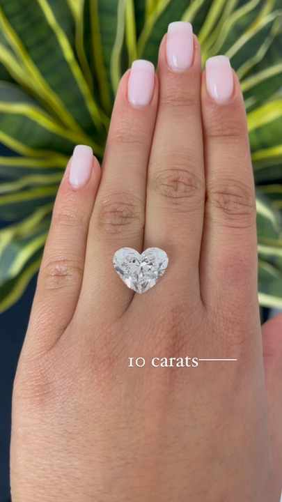 All Color Round Brilliant Cut Loose Diamonds Natural Finest VS Clarity Natural Diamond Heart shape diamond for sale